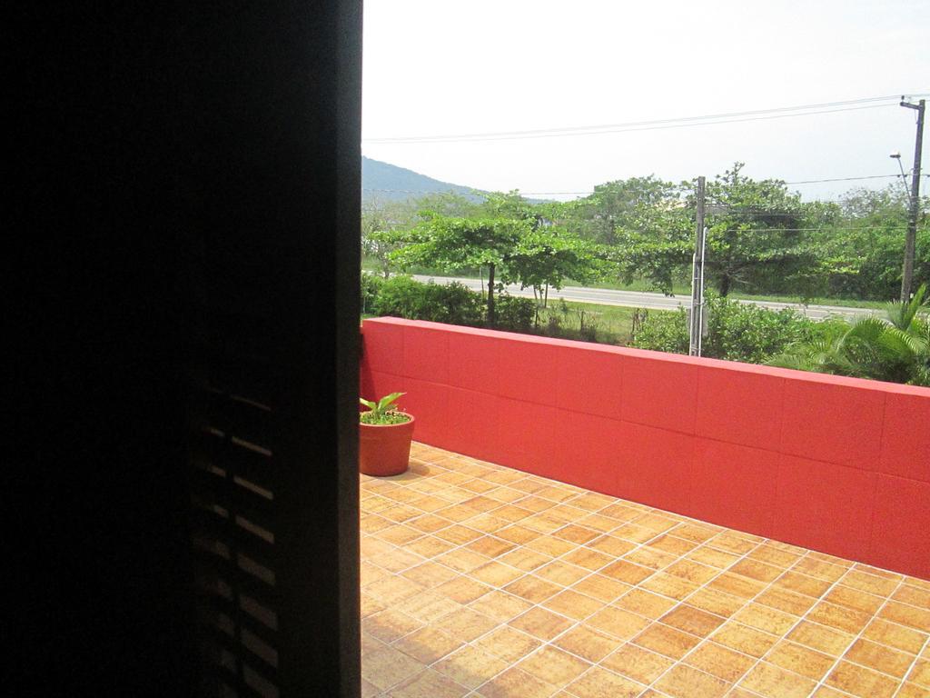 Dormitórios Praia da Lagoinha Ubatuba Quarto foto